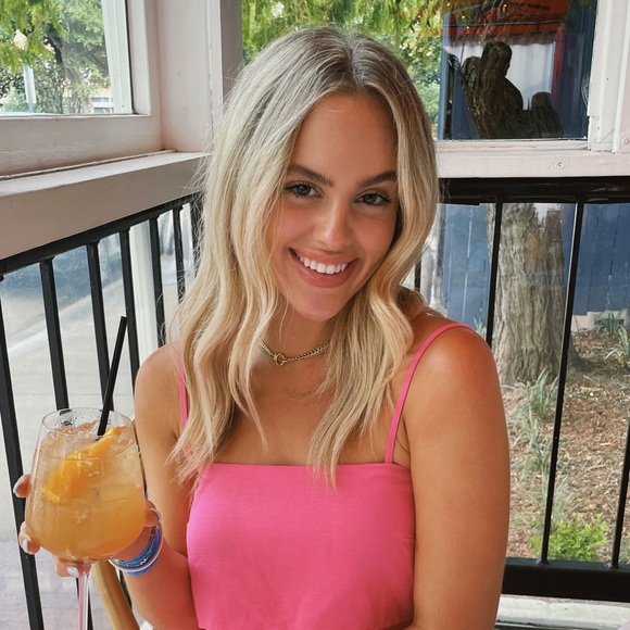 ellarlyons2